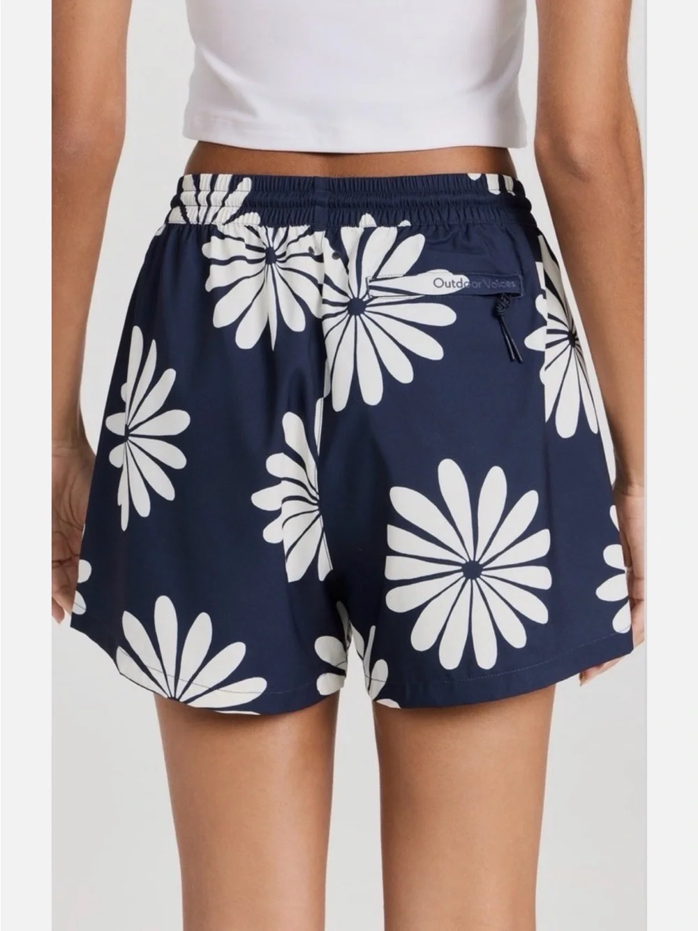 Outdoor Voices SolarCool 3" Women's Shorts Navy Floral Size M - Picture 4 of 4